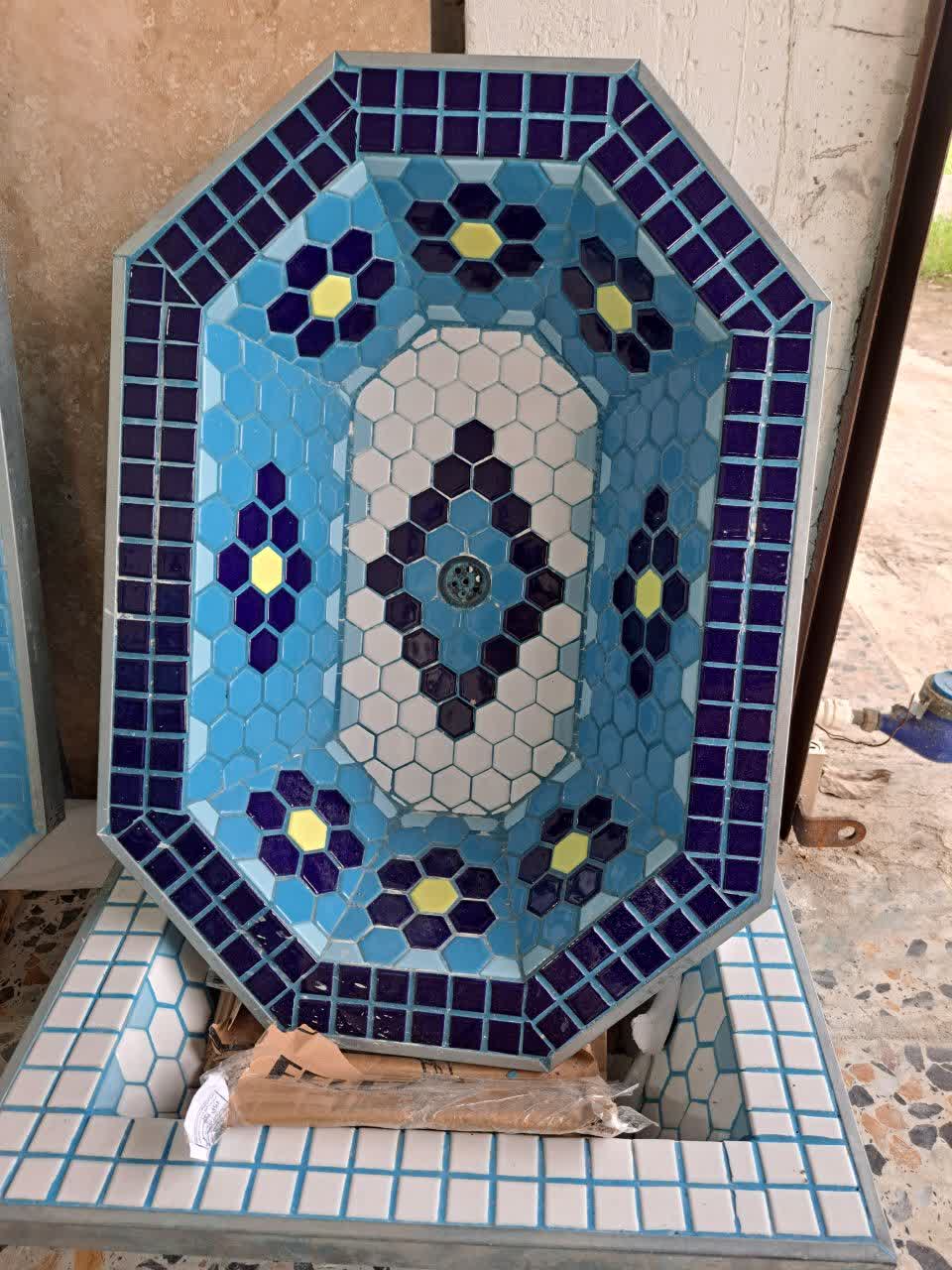 حوض سنتی آبی